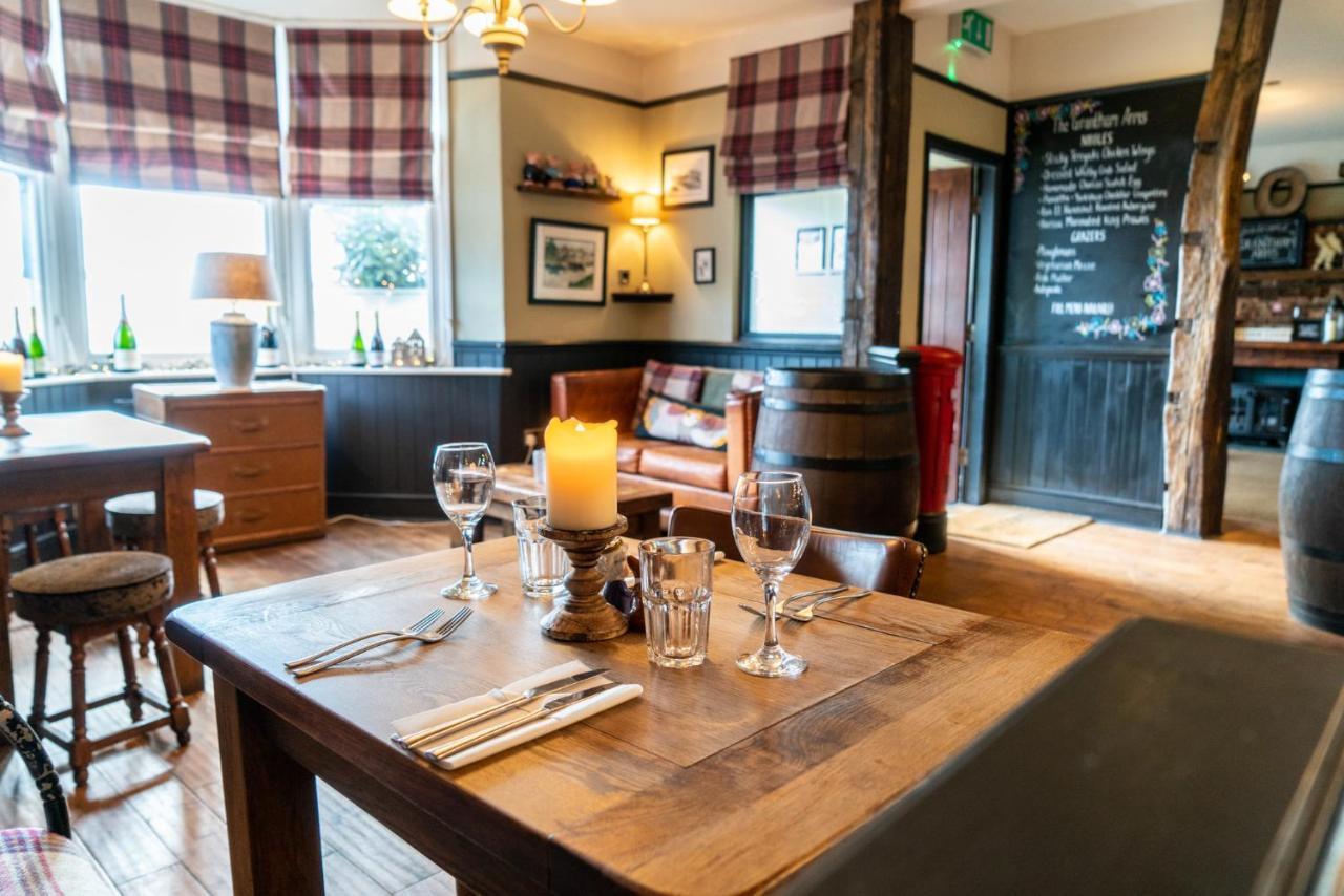 Hotel Grantham Arms Boroughbridge Esterno foto